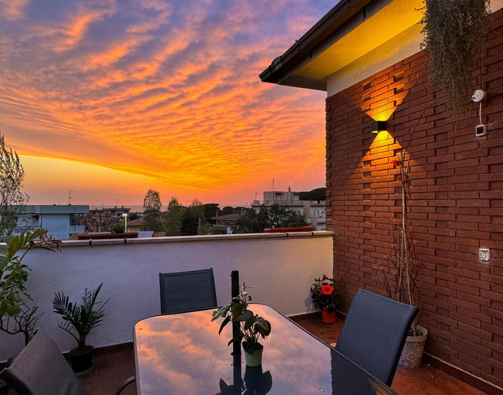 Kesya Seaview Apartment - Attico - 50Mt Dal Mare Anzio Exterior foto